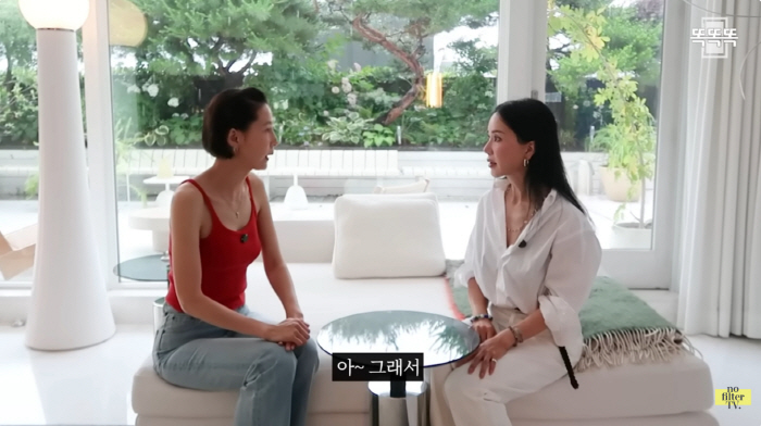 Um Jung-hwa reveals 5 billion Hannam-dong with a yard..17 years of residence, no intention of moving (No Filter TV) 