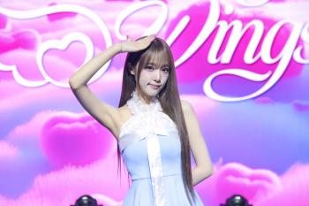 Choi Yena BTS Jin, featuring is also an honor...I performed in front of ARMY?