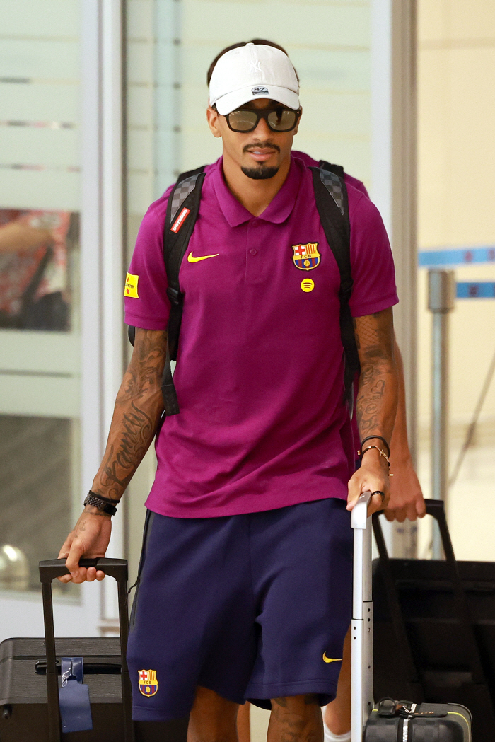 It's Yamalevandep Pedrihafiña! It's here! Barcelona to visit Korea for the first time in 15 years amid fan hospitality