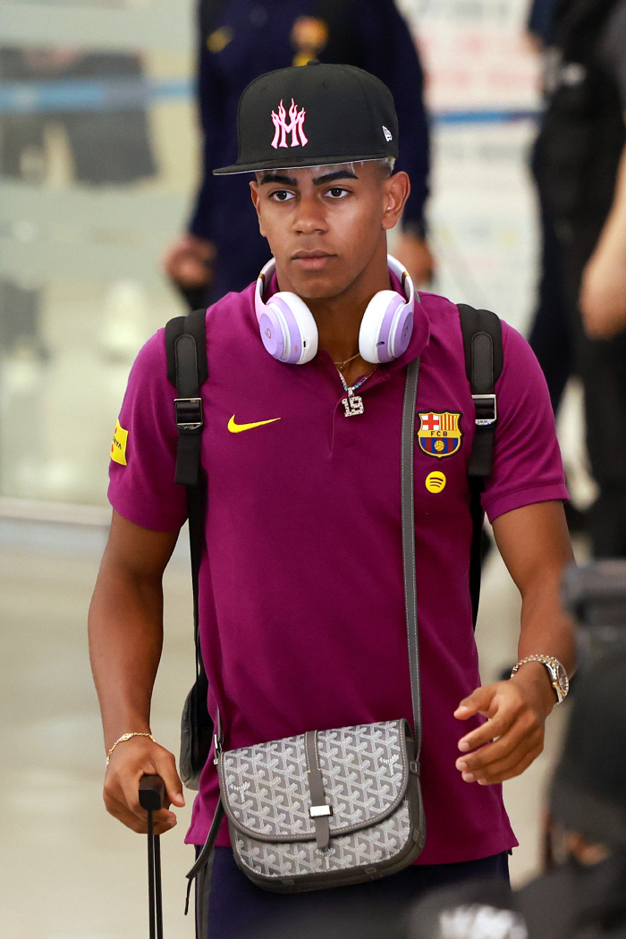 It's Yamalevandep Pedrihafiña! It's here! Barcelona to visit Korea for the first time in 15 years amid fan hospitality
