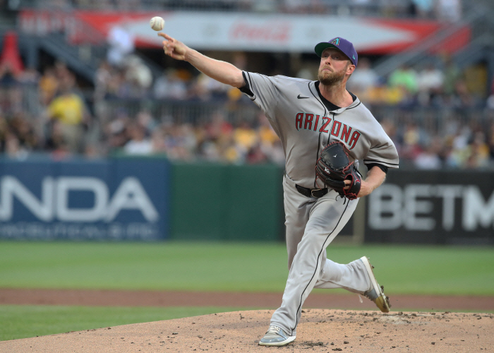 Kelly, not Gallen, highlights KBO reverse export No. 1 Cubs, and the best sale in the Odanitrade market on this day