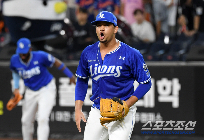  Samsung starter Garabito roars