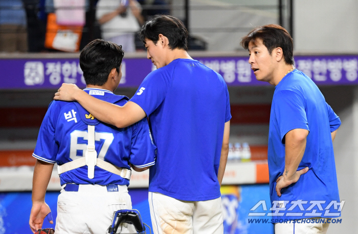  Two seniors who take care of Samsung's Park Jinwoo and Kang Minho's juniors