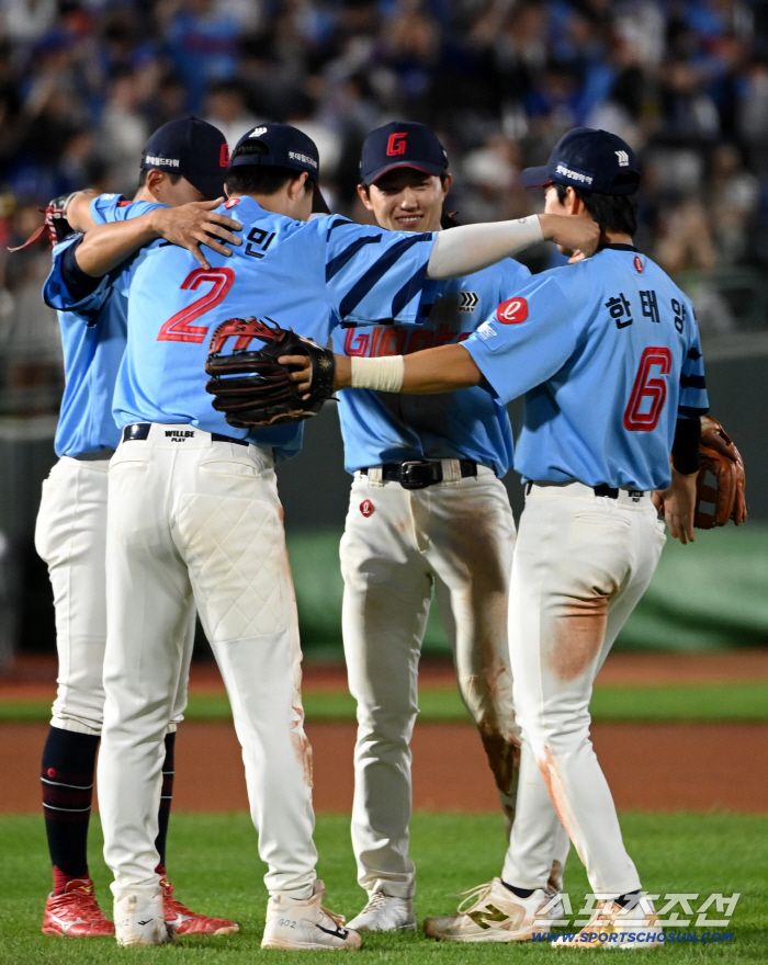There were several errors while trying to do better in the 6th consecutive win, which was a tie and gentle to the chase point due to ridiculous errors 