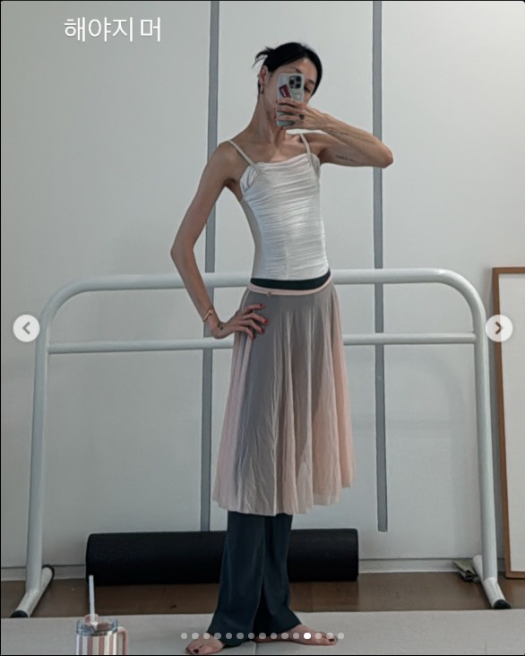 Um Tae-woong ♥ Yoon Hye-jin, bare arms and legs... Just like when I was a ballerina