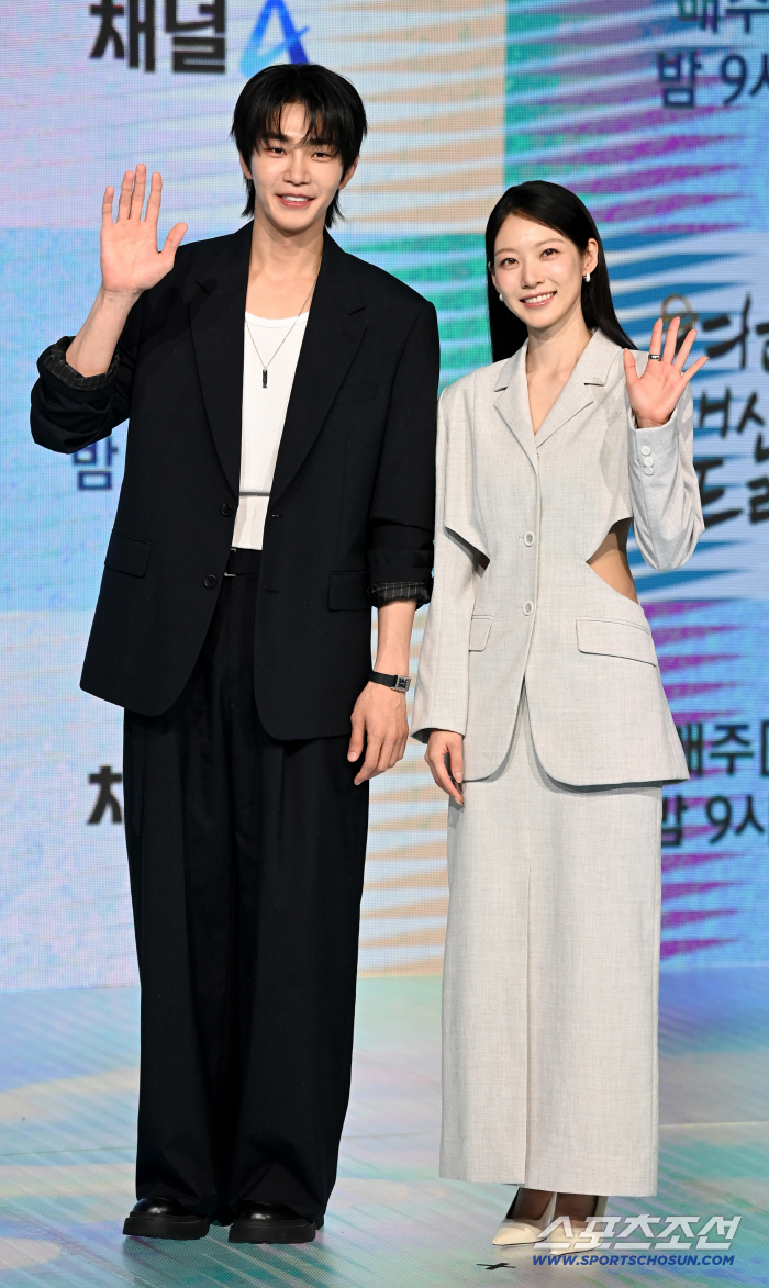 'We'll replace you with travel.' Gong Seung-yeon X Kim Jae-young 'Couple breathing? No fast progress, ticklish lyrical'