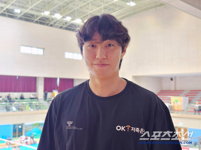 Isn't it an injury? The time when I was questioning...I met the trainer, the winning setter I'll spend as much time as I can