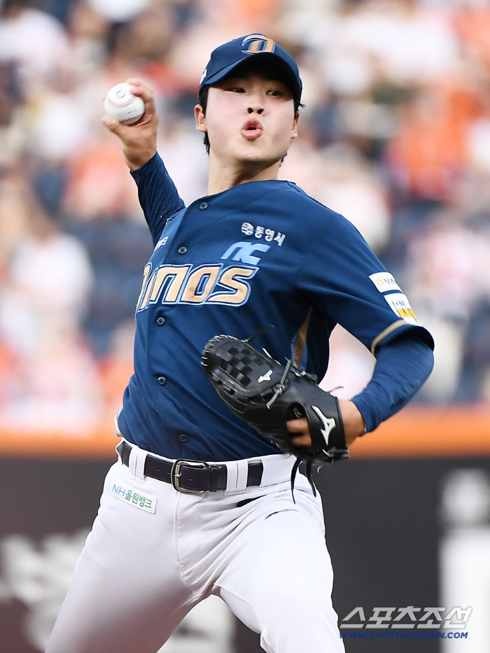 Kim Joo-won stole second base, third base, and home. NC, Gamboa's 6th consecutive Lotte win, and declared their participation in the semifinal battle 