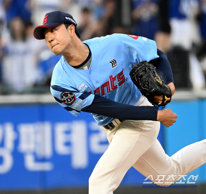 Kim Joo-won stole second base, third base, and home. NC, Gamboa's 6th consecutive Lotte win, and declared their participation in the semifinal battle 