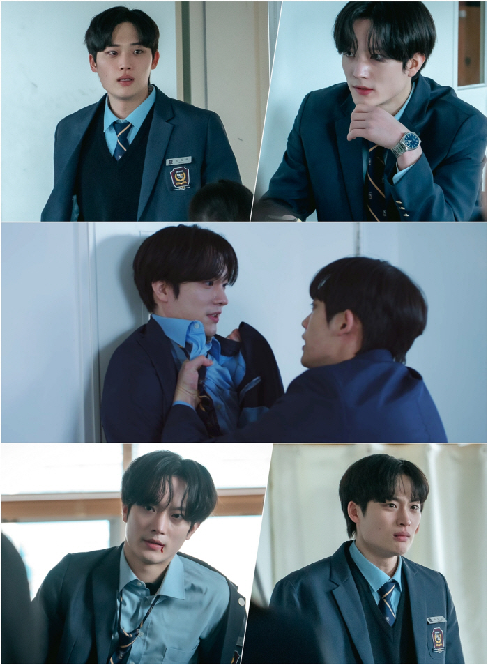 Lee Jonghyuk, Jang Deoksoo, grabs him by the collar and even punches him. Cheongdam International High School 2 classroom became chaotic