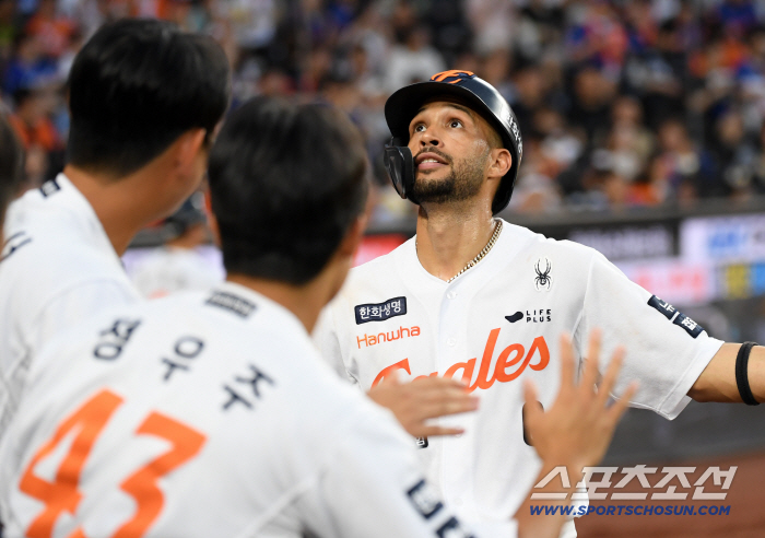 Monster Wall crossed twice! Ace is back too...Hanwha showed the power of the leader! After catching Samsung, he escaped three consecutive losses