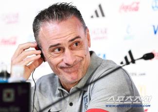 No conscience! Football that frustrated 1.4 billion won, Bento who coached unimaginable captains, is normal to take charge of China → Let's bring in a failed coach in Vietnam