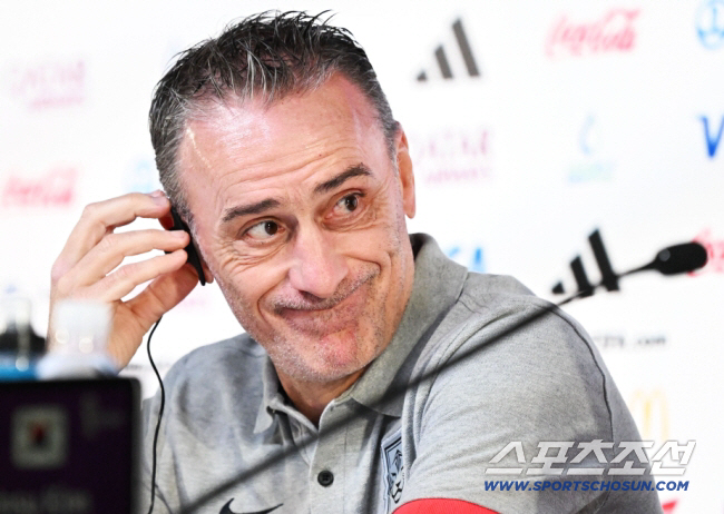 No conscience! Football that frustrated 1.4 billion won, Bento who coached unimaginable captains, is normal to take charge of China → Let's bring in a failed coach in Vietnam