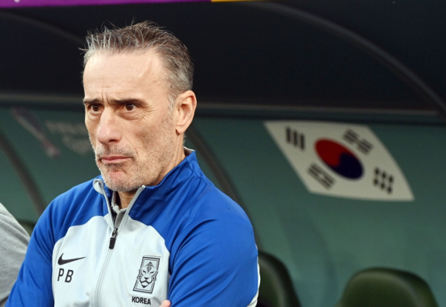 No conscience! Football that frustrated 1.4 billion won, Bento who coached unimaginable captains, is normal to take charge of China → Let's bring in a failed coach in Vietnam