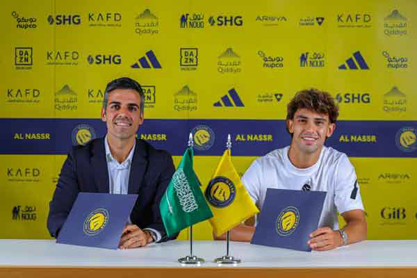  There was no ambition. A 200 billion-dollar brother, who ended up in Saudi Arabia at the age of 26...Ronaldo and I are in the same team