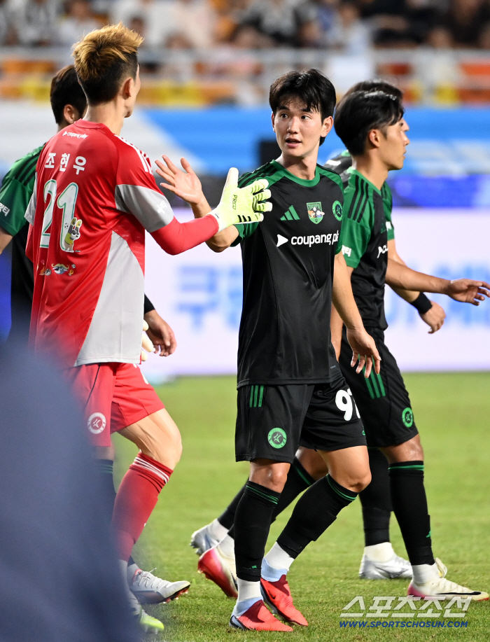  Kim Jinkyu, Team K League's victory in the first half!