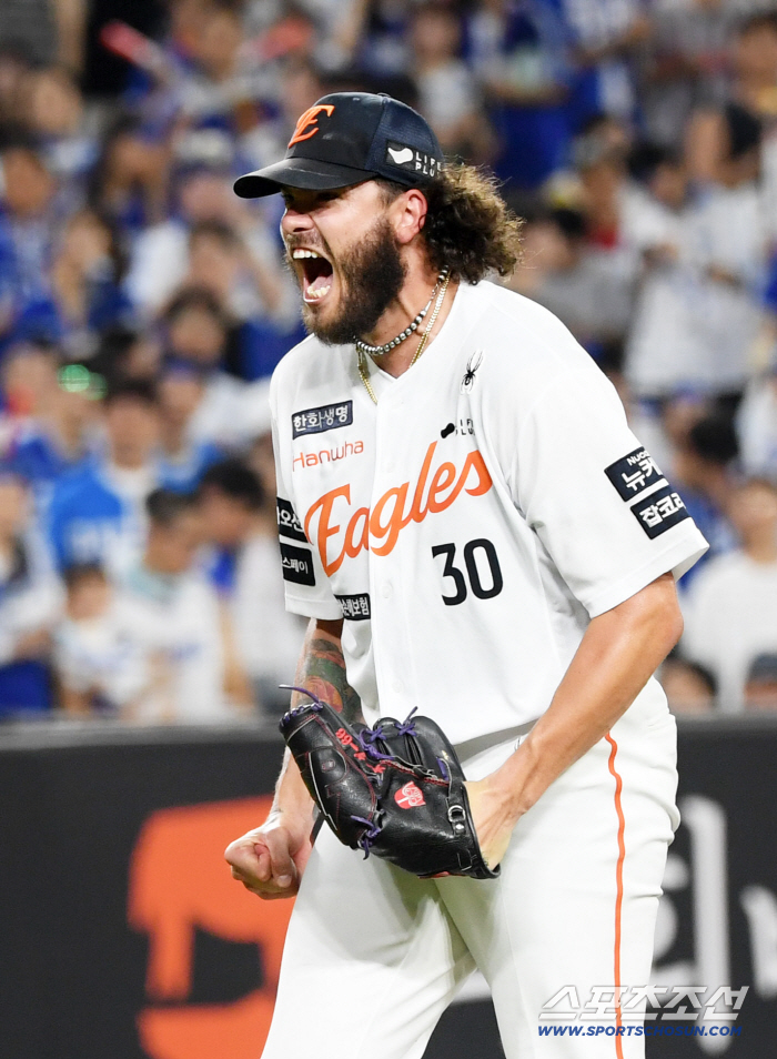  The wildebeest's roar, Hanwha starter Ponce