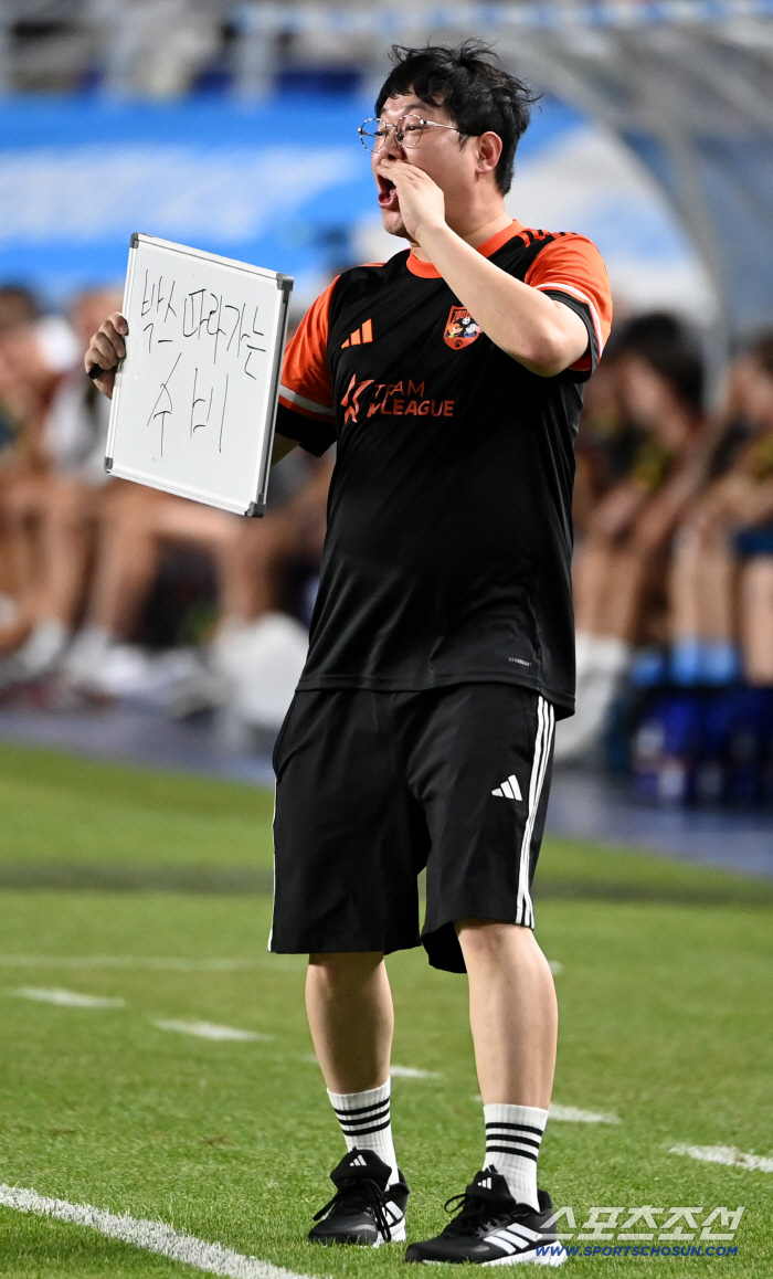 This is K-Football! Team K League Overcomes PL Big 5 Newcastle 1-0