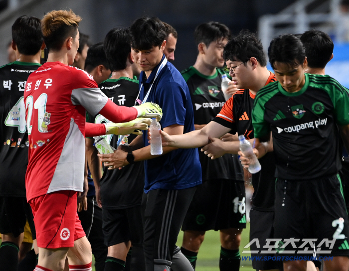 This is K-Football! Team K League Overcomes PL Big 5 Newcastle 1-0