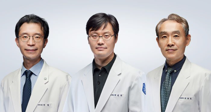 What is the cancer information and accuracy of AI? When I compared ChatGPT Clova X...