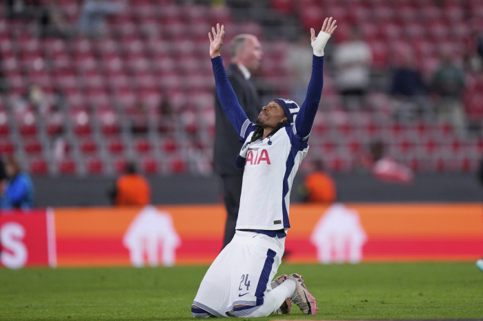 BBC reports another one-year contract renewal with Tottenham, the 0th-ranked player to release the troublemaker Conte abandoned