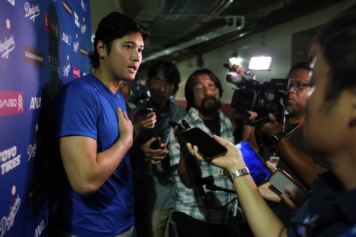 I felt pain and dehydration from the first inning of the direct explanation of Ohtani's injured steel plate...I won't retreat