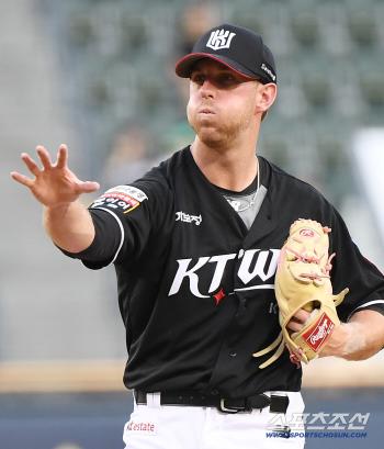 I was worried about seeing how LG was doing, but I erased 5 innings with 76 ballsIs it the arrival of a new wizard