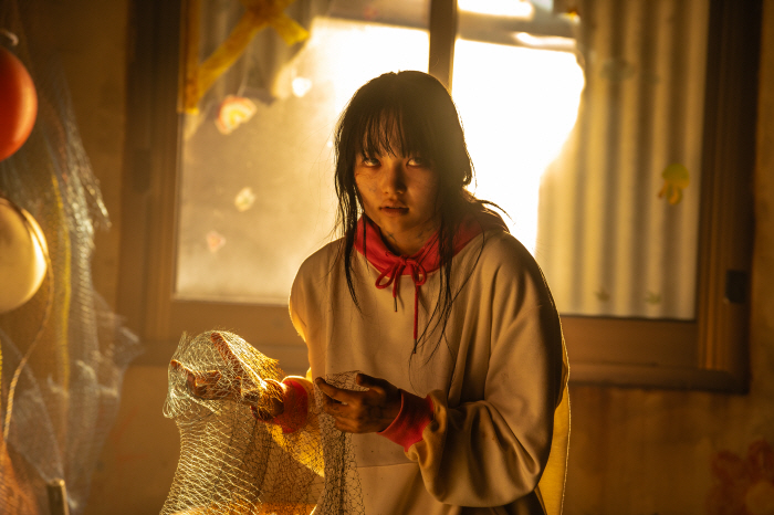 Lee Jung-eun, who I dance the best, is taking over the theater this summer as a zombie daughter