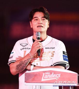  Choo Shin-soo Debuts As Women's Baseball Manager...Channel A leads the 'Baseball Queen'