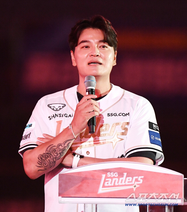  Choo Shin-soo Debuts As Women's Baseball Manager...Channel A leads the 'Baseball Queen'