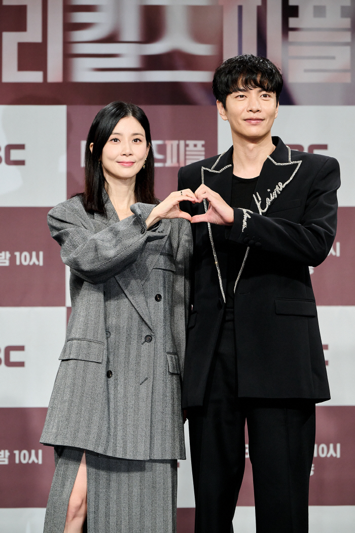  ♥ I talked to Ji Sung...Doctor Lee Bo-young to Help Death, Mary Kills People Unexpected Ethics Issue (Roundup)