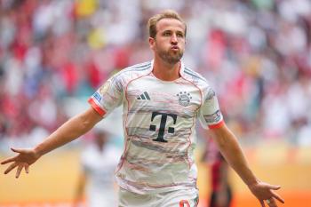 Super awesome! Manchester United is crazy, trying to recruit Harry Kane as a striker with 100 million euros...the most likely destination