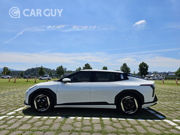  I tried Kia EV4 again..The sheet is so comfortable, but the pros and cons are