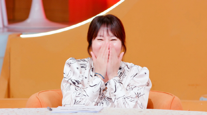 3 years of dolsing, Jenny's mom Kim Geum-soon came out...He's popular. He's in touch with the middle-aged