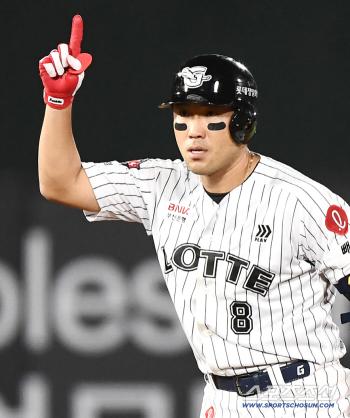 The 39-year-old captain is not feeling well after taking a break from 1 game and playing 100 games First report → The most defensive innings in 3 years of rest 