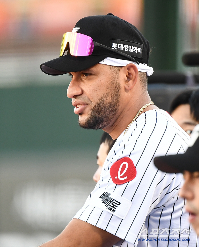 The 39-year-old captain is not feeling well after taking a break from 1 game and playing 100 games First report → The most defensive innings in 3 years of rest 