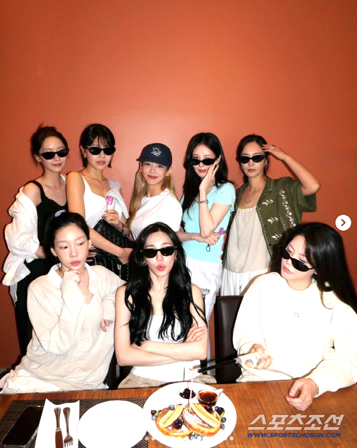 Girls' Generation Gathers for Tiffany’s Birthday, Touches Fans with Lasting Bond