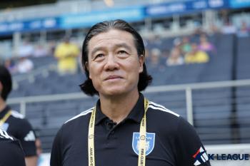 Kim Pan-gon's resignation is finally agreed, and Kim Kwang-guk's representative is stepping down...Ulsan Jajungjiran is a farewell match against Suwon FC