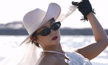 Park Na-rae's wedding photoshoot with her male friend...I can't put it off any longer