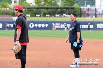  Coach Son Seung-rak, Son Ah-seop, how to greet his former Lotte colleagues