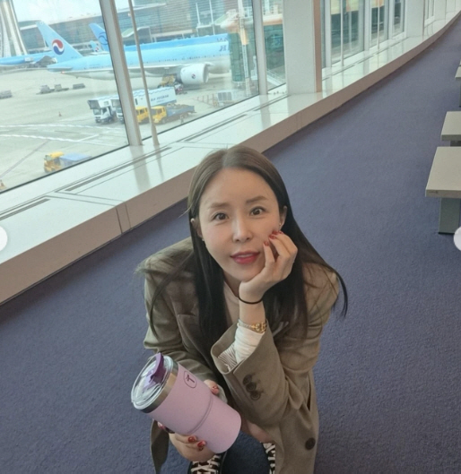 Shinji, ♥ He left alone after explaining the controversy..I'll catch it at Incheon Airport. I'll be back