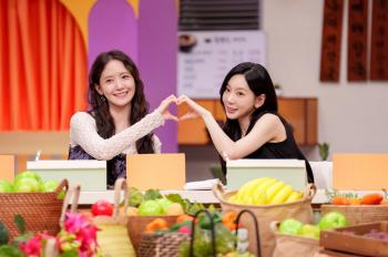 Yoona Doubts Taeyeon’s Homebody Claim on 'Amazing Saturday'