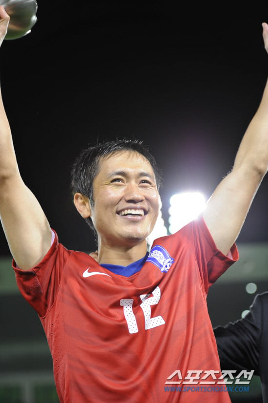 The reason for the Korea-Japan match disaster diagnosed by Lee Young-pyo, who is a pretty serious problem in soccer for three consecutive losses against Korea and Japan