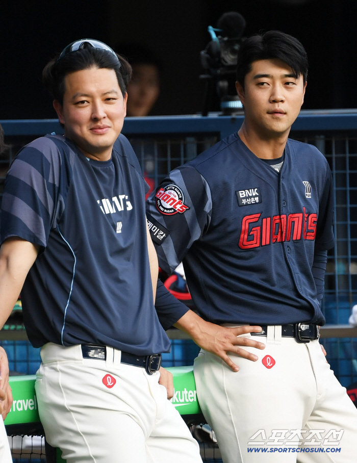 155km Singsing → Trust that builds up to 2m height even with three consecutive throws...Will Yoon Sung-bin be able to stand on the fall baseball stage? 