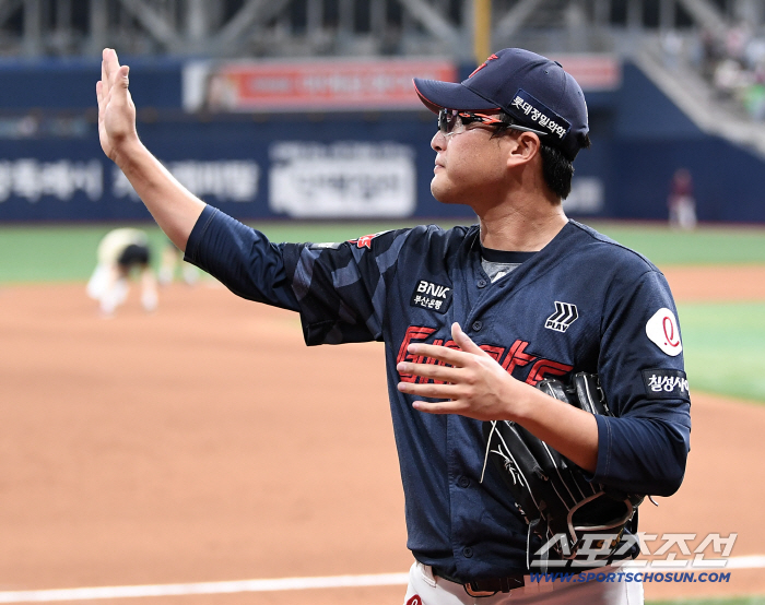 7 innings of hard pitching → 11 wins! Park Se-woong, career high is just around the corner...Manager Kim Tae-hyung also led the team well
