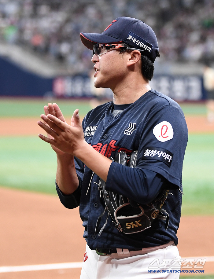 7 innings of hard pitching → 11 wins! Park Se-woong, career high is just around the corner...Manager Kim Tae-hyung also led the team well