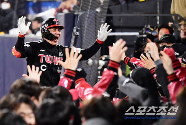 I don't think there's anyone who didn't think of that day. The final solo shot after two outs in the top of the ninth inning. Did Oh Ji-hwan Wake Up LG's 2023 Winning DNA 