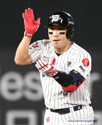 KS experience as No. 1 team old colleague...Lotte Captain's dream got bigger. The picture comes out