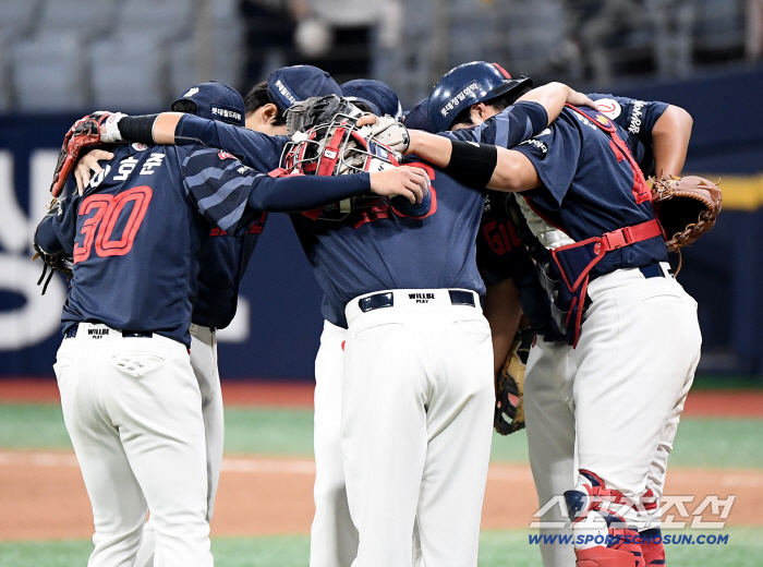  Lotte wins 9-3 over Kiwoom