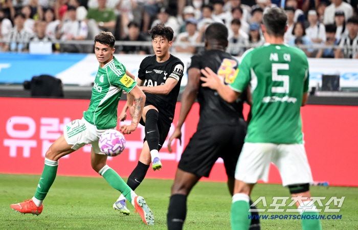 Son Heung-min, mercyless shooting!